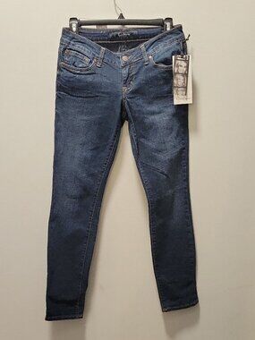 NWT Jessica Simpson Jeans - Malibu Crop - Size 27